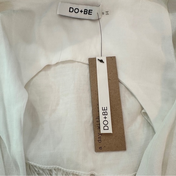 DO+BE White Ruffle Wrap Romper – Size S (New with Tags) - Picture 14 of 15